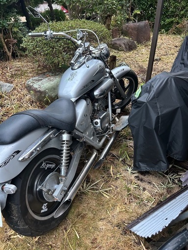 決まりました。ホンダマグナ250Vツイン
