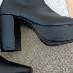 grl ロングブーツ　22.5の画像