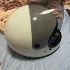 ぞく族ヘルの画像