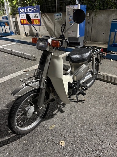 スーパーカブカスタム50  24日まで6万円