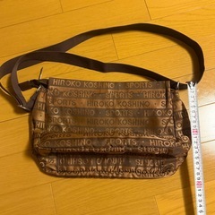 コシノヒロコ　ショルダーバッグの画像