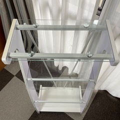 ガラスシェルフの画像