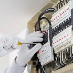 新会社設立につき急募！電気工事募集中！1種2種持ち歓迎！未経験・初心者も相談OK！の画像