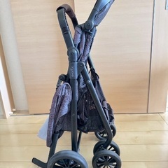 EVENFLO  折りたたみベビーカーの画像