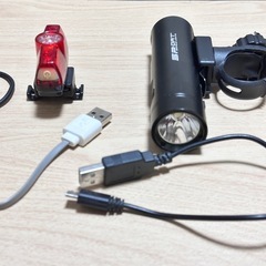 自転車ライト2点セット【前後ライト／USB充電式】の画像