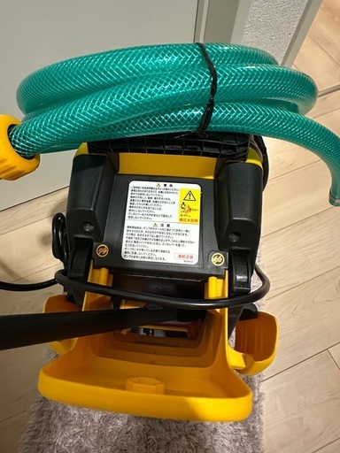 ほぼ新品同様RYOBI高圧洗浄機