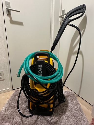 ほぼ新品同様RYOBI高圧洗浄機