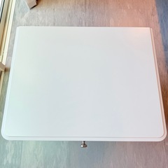 IKEA TYSSEDALサイドテーブル 51x40 cm ティッセダールの画像