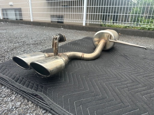 スズキ 
パレットSW BLITZセンター出しマフラー