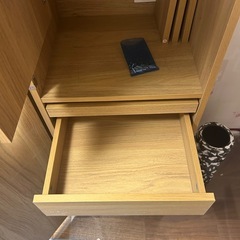 全身ミラーになるすき間 ドレッサー の画像