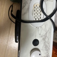 セラミックヒーター ブラックホワイトスチーム機能付き使えますの画像