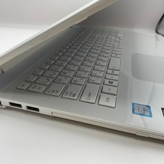 ノートパソコン/白/i7/16GB/SSD512GB/Office/在宅/東芝
の画像