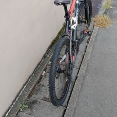 超希少 整備済 兵庫県西宮発 コルナゴ COLNAGO フェラーリ MTB マウンテンバイク 油圧ディスク カーボンの画像