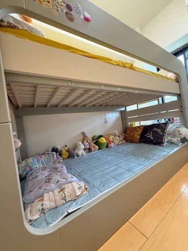 （ほぼ新品)二段ベット(マット込み) 