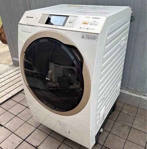 最安値?Panasonicドラム式洗濯乾燥機 ヒートポンプ画面付　NA-VX9700 配達無料！