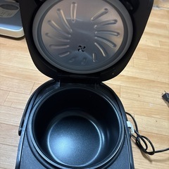 炊飯器の画像