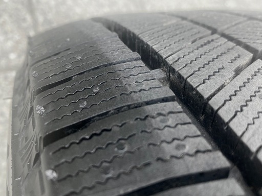 ◆超バリ溝！BS VRX3 16インチ 1本 スタッドレスタイヤ ブリヂストン 205/55R16 86 BRZ レガシィ インプレッ
