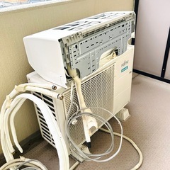 14畳用(4.0kw) 単相100V 富士通ゼネラル 家庭用エアコン nocria　AS-R40G-W 2017年製 の画像