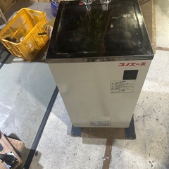 小型電気温水器ユノエース40ℓ
の画像