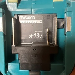 値下げ不可 マキタ 18v インパクトレンチ tw300dtw300dの画像