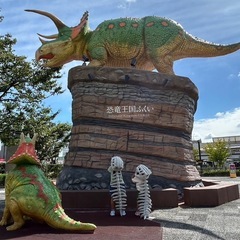 恐竜骨格の着ぐるみの画像