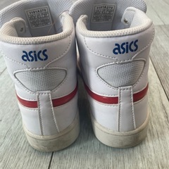 希少！ASICS ハイカットスニーカー ホワイト/レッド　23センチ！の画像