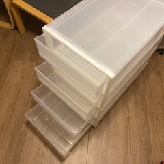 衣装ケース 4つの画像