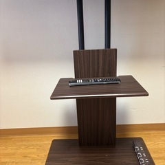 テレビスタンドの画像