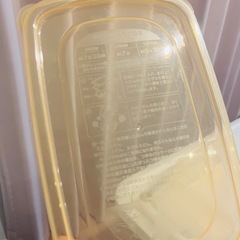 冷凍うどんの加熱調理用タッパーの画像