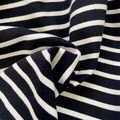 【日本製-新品-検品済】ボーダー長袖トップス（ブラック×ホワイト）の画像