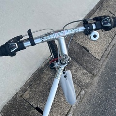 折りたたみ自転車の画像