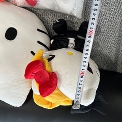 ハローキティ　ぬいぐるみ　アミューズメント商品　ふわふわ　未使用　クッションの画像