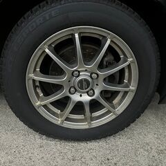 中古スタッドレスタイヤ（アルミホイール付）４本の画像