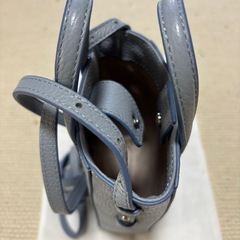 携帯用斜め掛けバッグの画像
