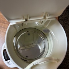 ティファール　湯沸かし器　保温機能付きの画像