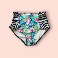 レディース　水着　処分中の画像