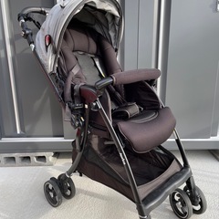 Aprica    ベビーカー　の画像