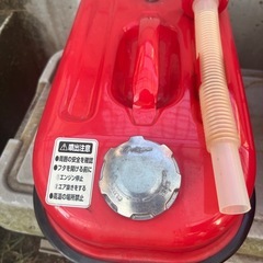 ガソリン携行缶 消防法適合品 の画像