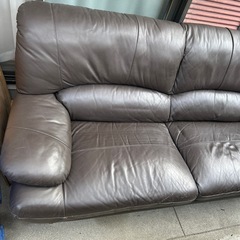 ソファー
の画像