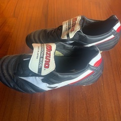 MIZUNO MORELIA SG サッカースパイク　取替式の画像