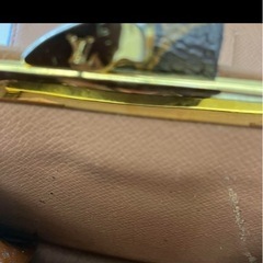 VUITTON 財布の画像