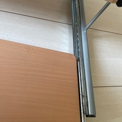 卓上パソコンラックの画像