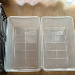 フタ付き衣装ケース　2点の画像