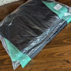 ベンチコート新品2枚セットと箱根駅伝タオルの画像