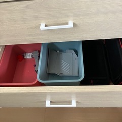タンス　引き出し　の画像