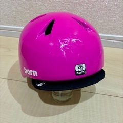 値下げ中　【おまけ付】　ヘルメット キッズ bern 頭囲47〜51cm SGマーク の画像