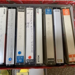 主に音楽が録音されているカセットテープ、MDまとめての画像