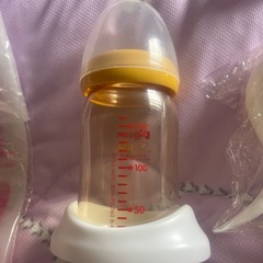 ピジョン手動搾乳機の画像