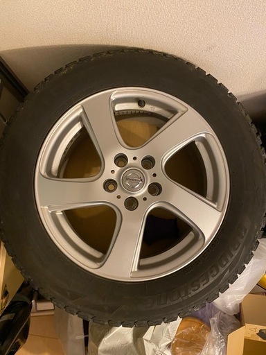 スタッドレスタイヤ ★ブリヂストン DM-V2★2017年製　室内保管★t31 エクストレイル　225/60R17