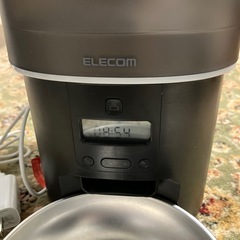 ペット給餌機 ELECOM PET−AF05BKの画像